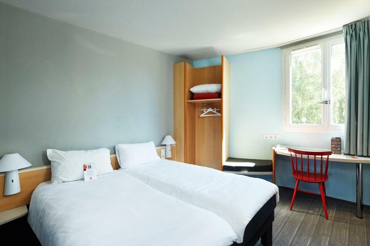 Ibis Chartres Ouest Luce Hotel Exterior foto